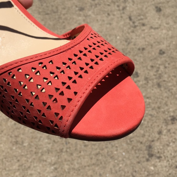 🍑NEW VINCE CAMUTO coral leather heels, size 10 - Picture 7 of 7